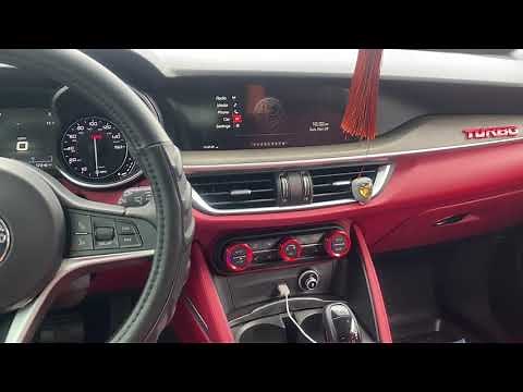 Alfa Romeo oil level check