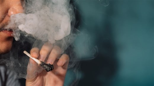 Study explains whether drinking alcohol or smoking weed does more long term damage