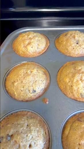 Zucchini muffins