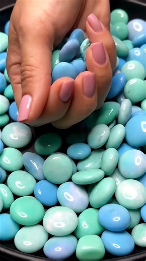 Smithsonite ASMR — Soft Pastel Stones & Silky Calm Sounds 🌿💎