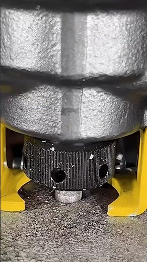 Manual Iron Hole Punching Tool for Bolt Installation