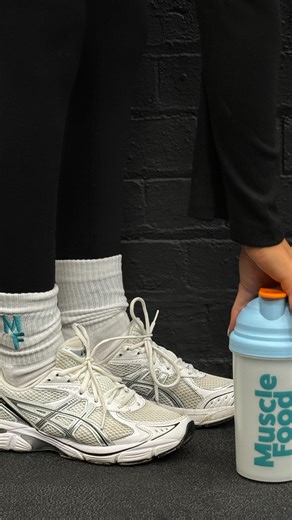 Behind the scenes of our latest lifestyle shoot 📸 Featuring the NEW Prepped Pots, officially launched today 🚀 ✔️ 25% bigger portions ✔️ Reformulated & better than ever ✔️ Microwave or air fryer friendly Made for life on the go, busy families, wellness journeys and training days 💪 High protein, balanced, chef made meals that actually taste good. Freezer friendly. Delivered straight to your door. Real food. Real convenience. From just £3.59 a meal. | MuscleFood