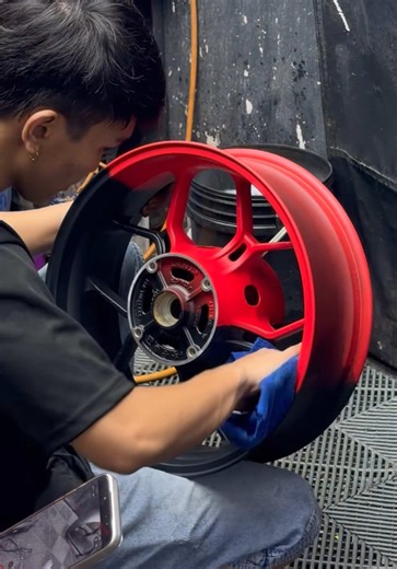 Change Color ng Mags para sa XSR900 at CB650R