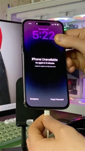 iPhone Unavailable / Disabled FIX 🔓 iOS 26.5