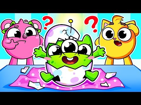 Taking Care of the Baby Alien Song🍼👽 Funny Kids Songs | TinyTracks Playhouse TV