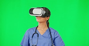 clip-1101913699-vr-headset-medical-green-screen-nurse-studio