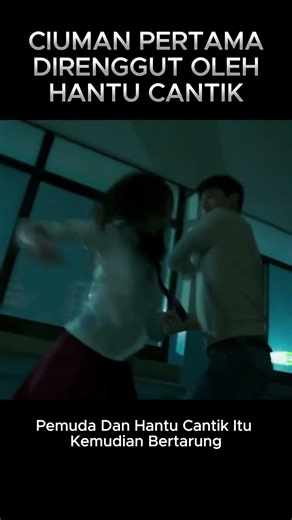 DIKEJAR-KEJAR HANTU PERAWAN CANTIK #alurceritaflim #shorts