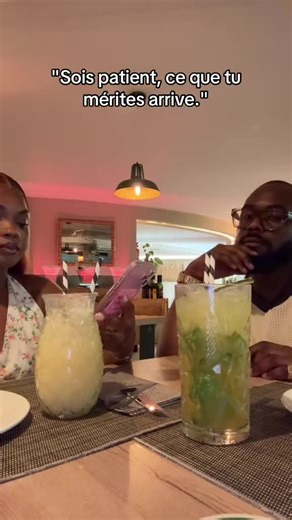 La saint Valentin arrive 😌🤍 #devinelapersonne #couple #couplegoals #camerountiktok🇨🇲 #benintiktok🇧🇯