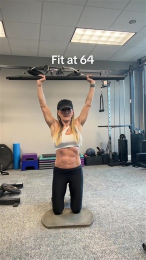 This exercise is called surrenders for a good reason… they are frickin’ hard ! #fitover60 #surrender #hard #fittok #viral