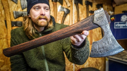 I made an axe from 200-year-old iron!