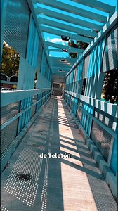 ♿Por primera vez en la historia de la capital, se cuenta con el primer puente universal, una obra que beneficia directamente a las personas con discapacidad y promueve una ciudad más inclusiva. Durante esta administración, priorizamos al peatón y garantizamos un acceso seguro y digno a las instalaciones de Teletón Honduras y en el bulevar Fuerzas Armadas. 🤝🏙️ #Inclusión #AccesibilidadUniversal #PuenteUniversal #CapitalParaTodos #ObrasQueTransforman #HechoConElCorazón | Alcaldía del Distrito Ce