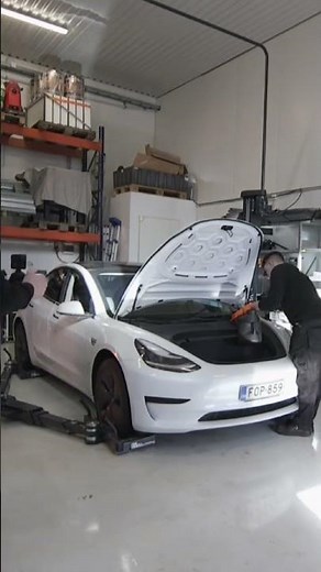 ÄLÄ OSTA käytettyä Teslaa ennen tätä videota! Model 3 kylmät faktat
