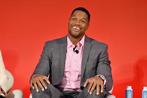 Michael Strahan Says Gap Tooth Prank Has Created High Demand For His Dentist