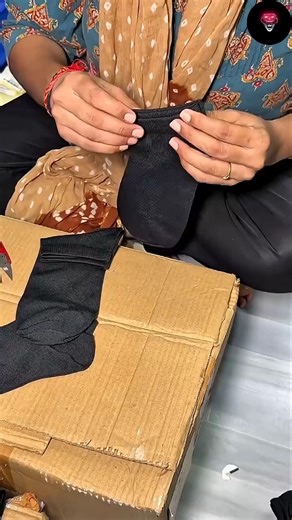 “🧦 How Socks Are Made in Automatic Machines? 🔥 Factory Process You’ve Never Seen!”