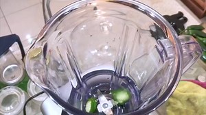 TOGETHERNESS. We have a fragrance for that. Glade Peony & Berry Bliss. | Glade