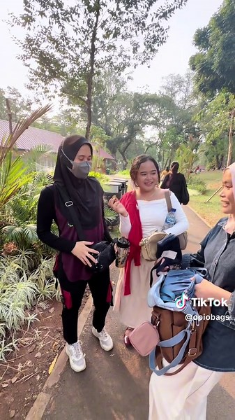 Tas Pioma Terbaru 2026: Rekomendasi Tas Untuk Ibu & Backpack