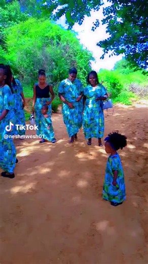 pretty sarah (@prettysarah97)’s videos with original sound - pretty sarah