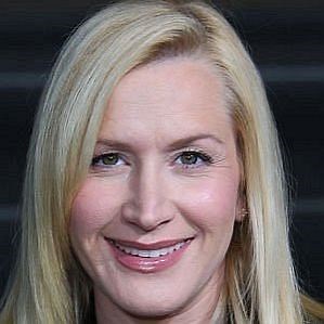 Angela Kinsey Husband 2026: Dating History & Exes - CelebsCouples