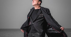 Vlaamse showbizz rouwt om Stefaan Fernande: “Je voelde dat hij heel wat ballast uit het verleden meesleurde”