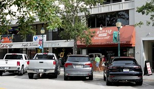 Where to eat today? 10 best restaurants in downtown Sarasota