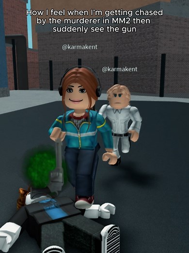 Max Mayfield Running from Murderer in Roblox Murder Mystery 2