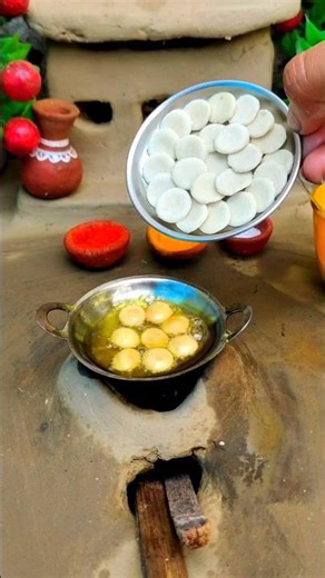 miniature puri #shorts #mini #food #cooking #puri #minikitchen #miniature #viral #recipe