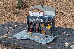 Writer's Medic Bag XLarge - Crazy Horse Smoky