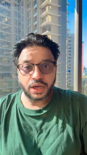 These people now want stray dogs at Airports too ? Are these people totally out of their mind ? This is utterly insane. Agar kisi ko kaat liya to tum injections lagvaoge unke @sundeepshawarma ????