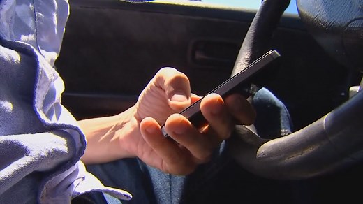 What you can and can't do under Minnesota's new hands-free driving law