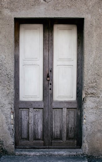 As a global ministry with both passion and a practical plan to carry Christ to everyone, everywhere, in every generation, Every Home is a network of believers who show up to love our neighbors. When the doors are closed, we pay attention. We take time to listen and to find out what it will take for the door to be opened. #everyhomeforchrist #ministry | Every Home for Christ International
