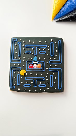 22K views · 323 reactions | Pac-Man cookie ️ recipes and cutters link in bio #cookiedecorating #satisfying #asmr #pacman | thelucky.cookie | Facebook