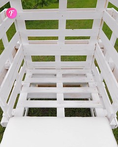 Fabrication d'une chaise de jardin en palette | Fabiosa France