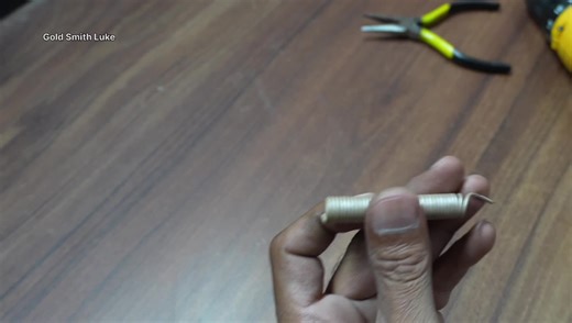 gold Smith Luke on Instagram: "X-Link Bracelet Tutorial #jewerly #jewerlyinspiration #handmadebracelet #diyjewelry"