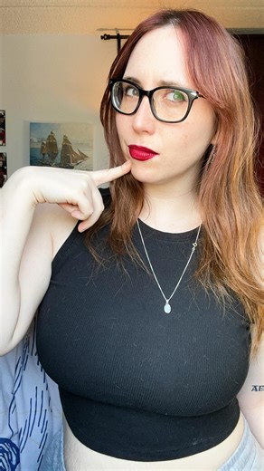 Stephanie van Rijn | Combien de shots pour les personnages de Disney? #quebec #humour #actrice #disney #combiendeshots | Instagram