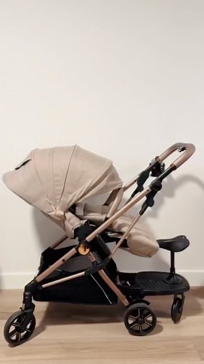 The Vivace is the perfect year round stroller. Extendable Pagoda Hood with mesh vents and peek a book window for those extra sunny days All weather boot (included) as the days begin to get colder again. @marthasachser • • #vivace #pegperegousa #pegperegobaby #stroller | Peg Perego USA