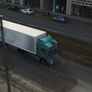 88K views · 4.5K reactions | A clean, quiet and powerful new electric driveline is central to our heavy-duty electric trucks. Here’s how it works. | Volvo Trucks | Facebook