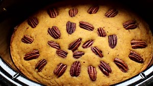 453K views · 72 reactions | Slow Cooker Pumpkin Spoon Cake! This cake...