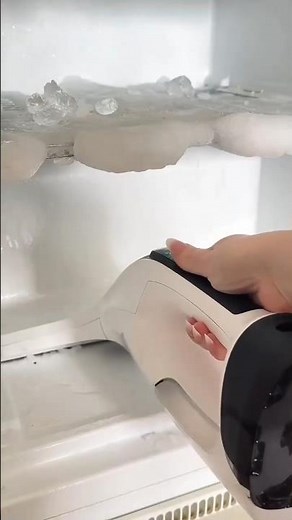Fast Defrosting Hack: Clean Your Freezer in Minutes!🔥🔥🔥