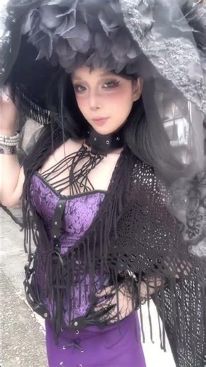 Embracing Gothic Elegance: A Widow's Subculture Outfit