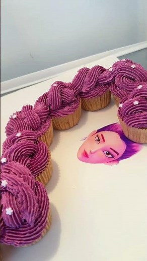 Beautiful Cupcakes in Jacksonville Florida 🧁✨ Vegan and Custom | Plant Pastry