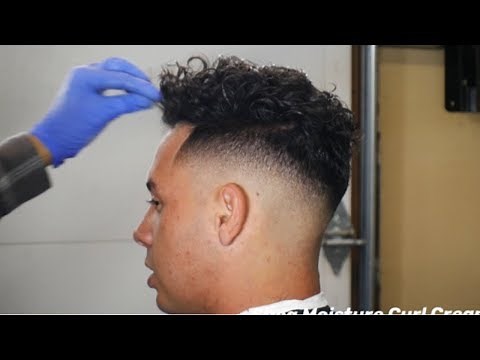 HAIRCUT TUTORIAL: MID FADE WITH CURLY HAIR