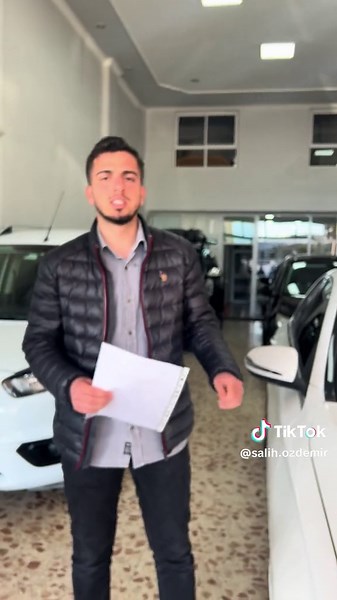 2016 Mercedes-Benz C200D AMG Overview and Features