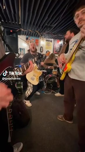 No Respect for Bassists in Music Culture