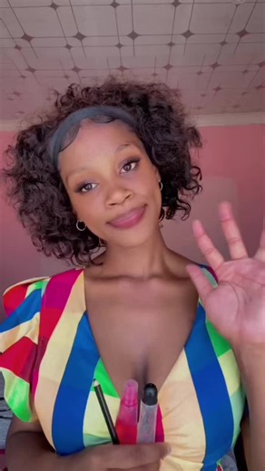 Essential Lip Tutorial for Perfect Pouts