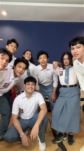 zakey on Instagram: "edisi back to school"