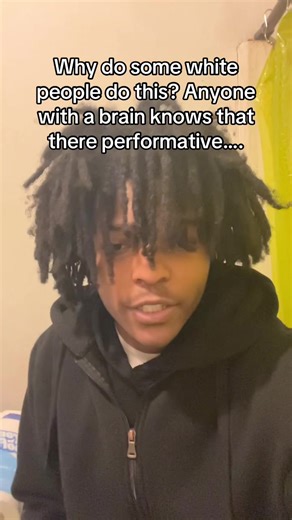 It’s so performative like gtfo🤦🏾‍♂️😭(I don’t care about politics just wondering why I see this)#talking#yapping#performance#jester#liars