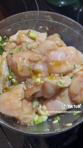 🍗 Mama Kroeung’s Golden Lemongrass & Lime Leaf Chicken 🇰🇭 (Serves 4–5) A fragrant, pan-seared chicken dish bursting with bold Khmer flavors—think sizzling street food from a Phnom Penh night market 🌙🍢 Perfect with jasmine rice and crisp cucumber on the side 🥒 🛒 Ingredients: \t•\t3 lbs chicken breast, sliced into thirds and pounded flat \t•\t1 stalk lemongrass, tough outer layers removed, bottom 7–8” thinly sliced 🪷 \t•\t8 kaffir lime leaves, thinly sliced into strips 🍃 \t•\t2 cloves gar