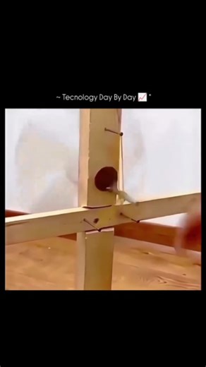 Explainer on Instagram: "No batteries. No motor hidden inside. This fan runs on thermal energy. When placed on a hot surface, the temperature difference between the base and the air above creates electricity using a thermoelectric module (Seebeck effect). That small electric current powers the fan motor. How it works: Heat flows from hot to cold Temperature difference creates voltage Electricity spins the fan Fan circulates warm air evenly The hotter the surface, the faster it spins. It's not ma