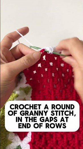 Easy Way to Crochet a Border on a Granny Stripe Blanket #crochet #shortscrochet #crocheting