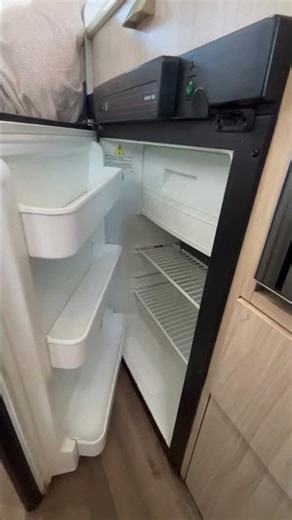 Experience the luxury of freedom with the 2-Berth Sandpiper 🚐✨ Perfect Road Trip Australia